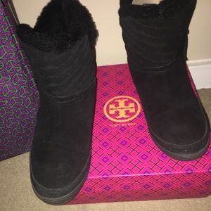 Tory burch winter boots